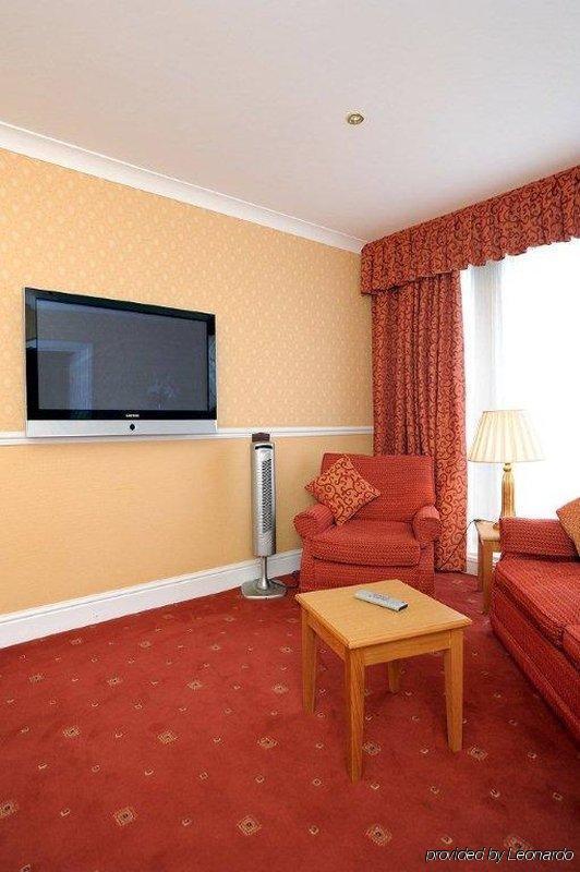 Palm Court Hotel Scarborough Room photo